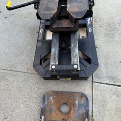 Pull Rite Super Glide 5th Wheel Hitch