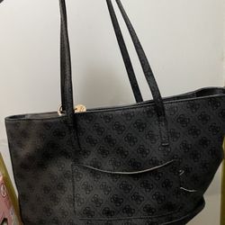 Guess Purse 
