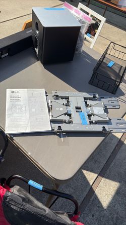 LG TV  wall mount