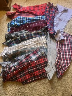 Mucha camisa vaquera de niño