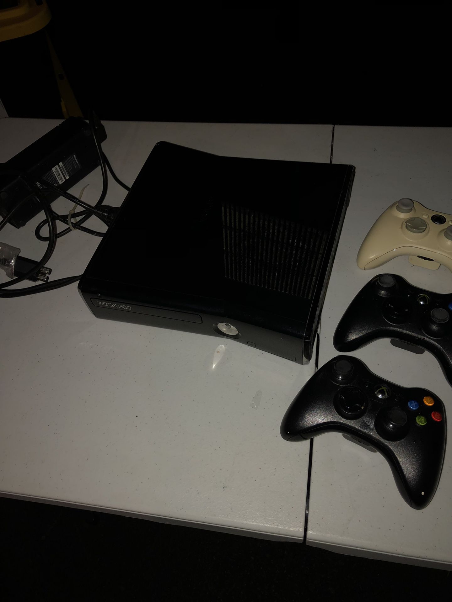 XBox 360 with 3 controllers