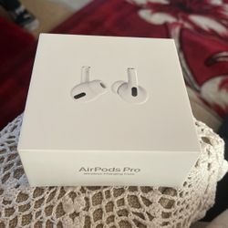 Brand New AirPods Pro Wireless Charching Case 