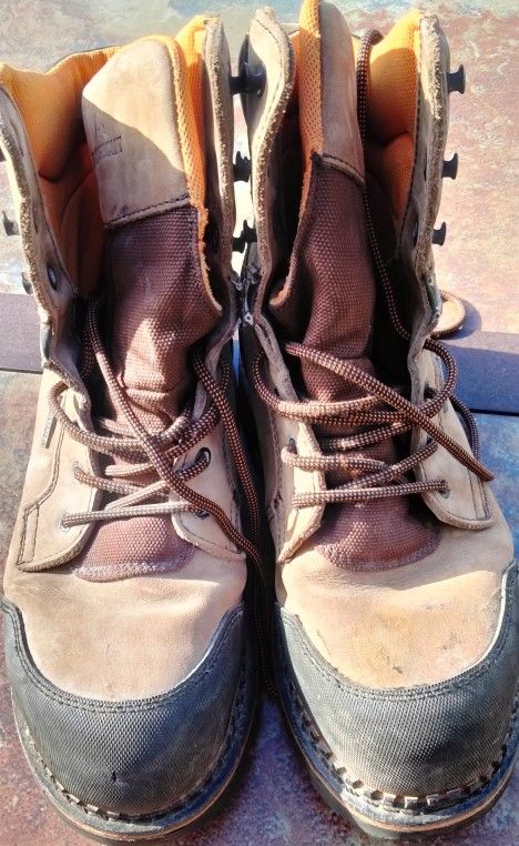 Ridge Cut Steel Toe Work Boots