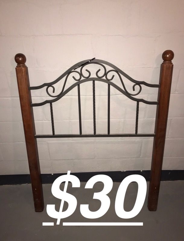 Wood/metal single headboard
