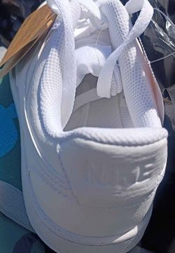 Women's Nike Low Tops