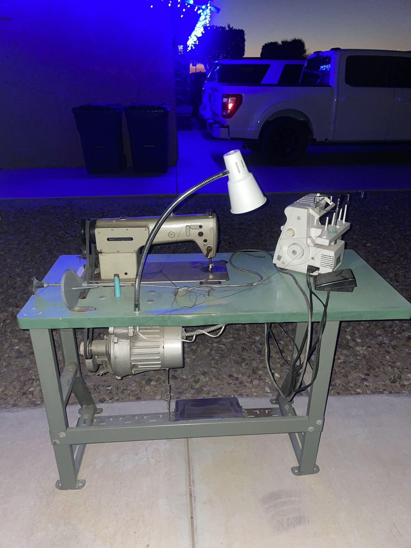 Sewing Machine +table, Mini Fridge, Xbox 360