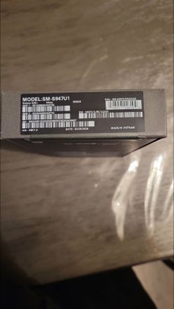 Samsung S26+ 256GB UNLOCKED CARRIER BRAND NEW