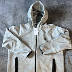 Men’s Nike Tech Gray Hoodie Jacket Size 2XL New 