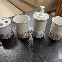 Bathroom Accessories Set By Floral Festival/juego De Accesorios Para Baño