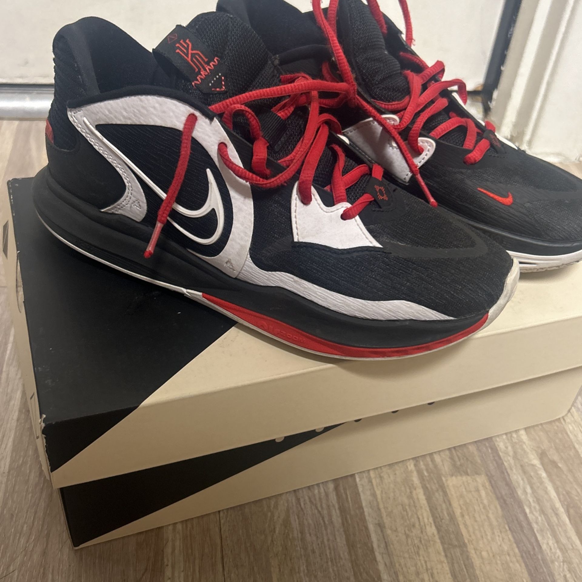Kyrie Low 5 Shoes