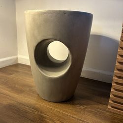 Pedestal End Table