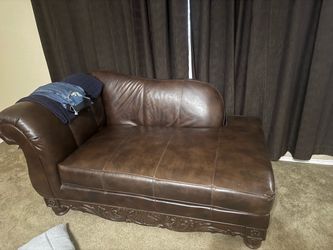 Chaise lounge