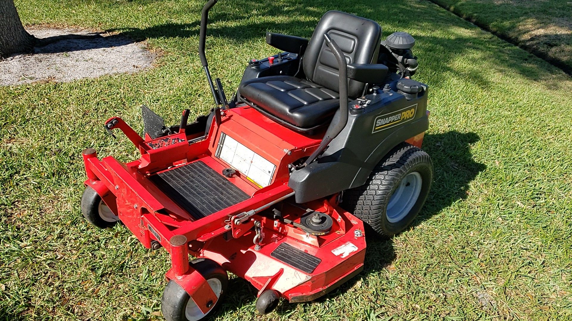 Snapper Pro S50XT 48" Make a reasonable offer. for Sale in Port St