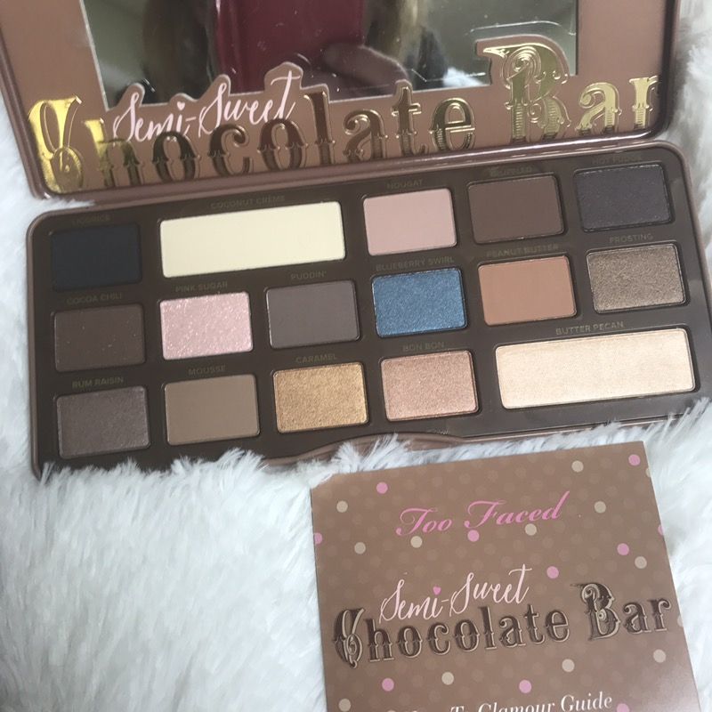 TOO FACED SEMI SWEET CHOCOLATE BAR