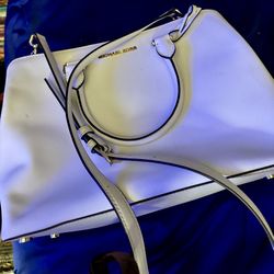 Brand New Condition! Micheal Kors Large White Purse! 