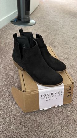 Women’s shoes