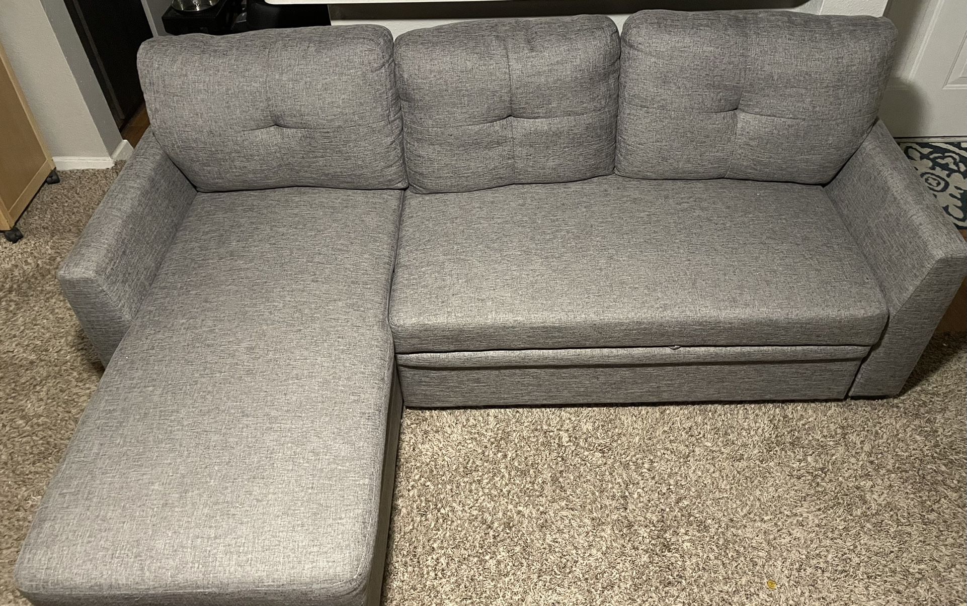 🛋️ L-Shaped Couch w/ Storage & Pull-Out Bed - $250 (North Austin)