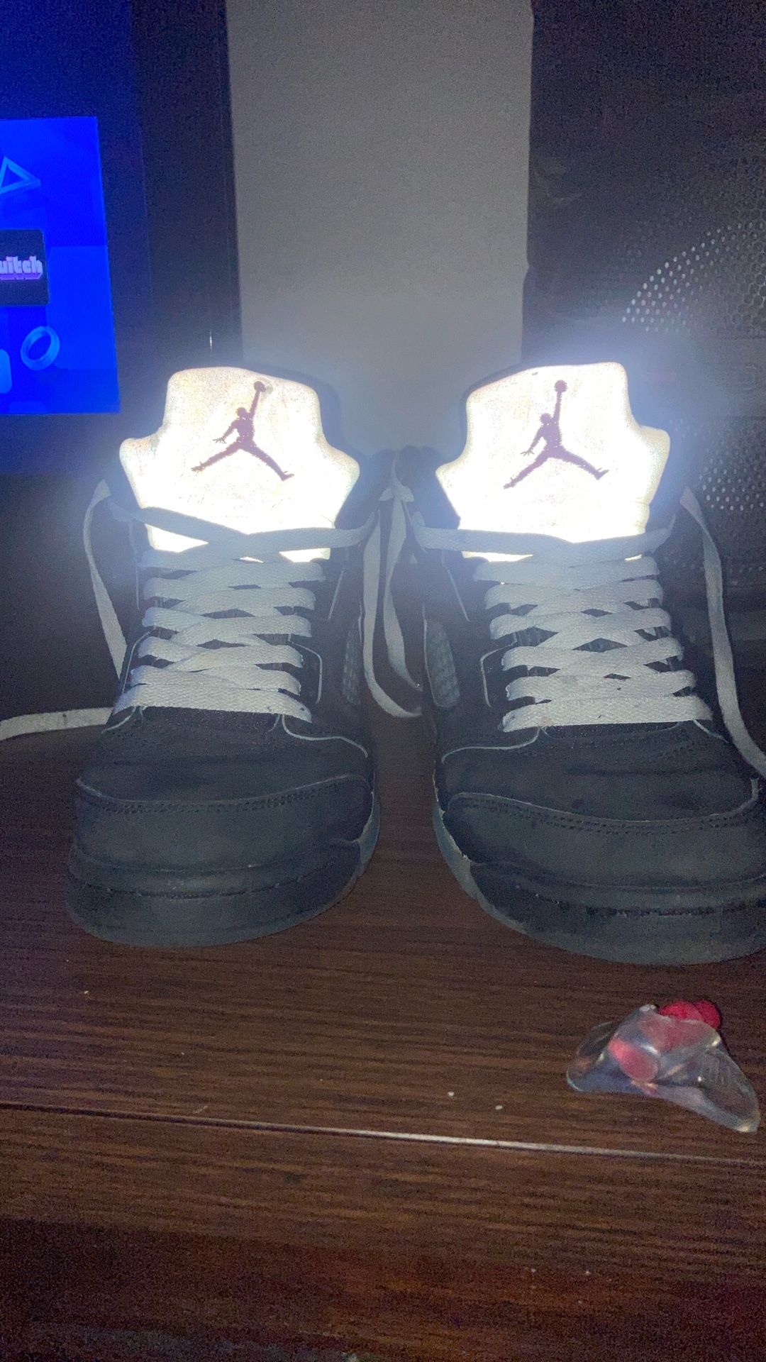 Jordon 5 og Retro Metallic Black 