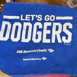 Los Angeles Dodgers 2017 World Series SGA Rally Towel Game 6