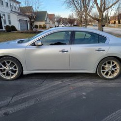 2010 Nissan Maxima