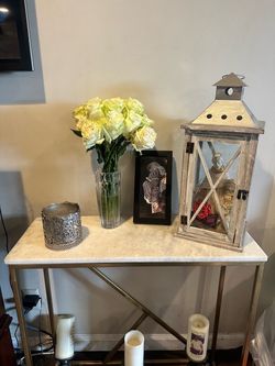 Marble Top Gold Console end table