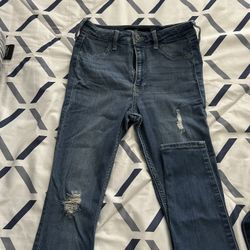Hollister Jeans 3S 26