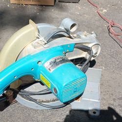 Makita 255mm Miter Saw Model LD1000. $25 OBO