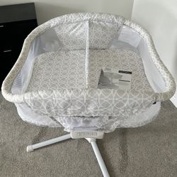 Halo Twin Bassinet 