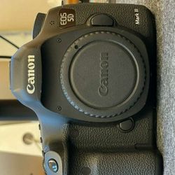 CANON EOS camera 2019 - No credit required financing - Same day pickup