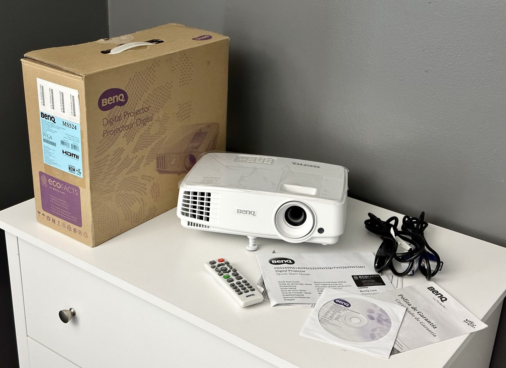 BenQ DLP Video Projector (MS524)