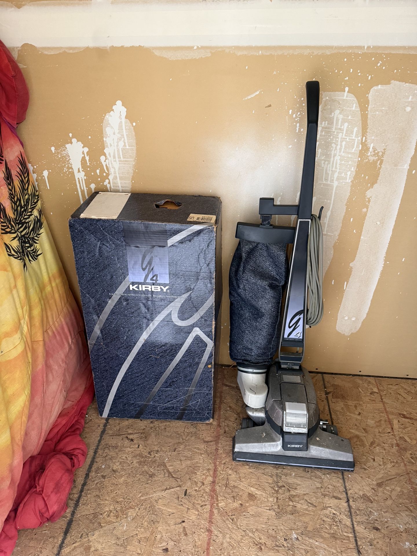 Kirby Carpet Cleaner/Vacuum