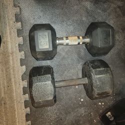 Pair 25lb Dumbbells 