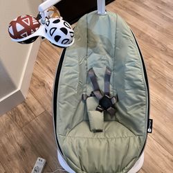 4moms mamaRoo Multi-Motion Baby Swing