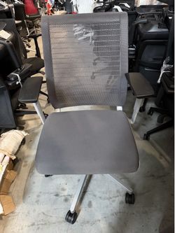 Steelcase Think Task Chair
