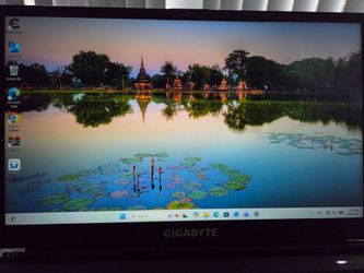 RTX 4060 Gaming Laptop - Gigabyte G5 KF5