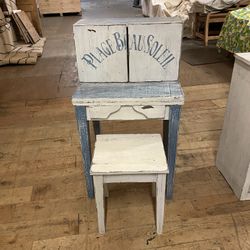 Vintage Look French Desk (new)