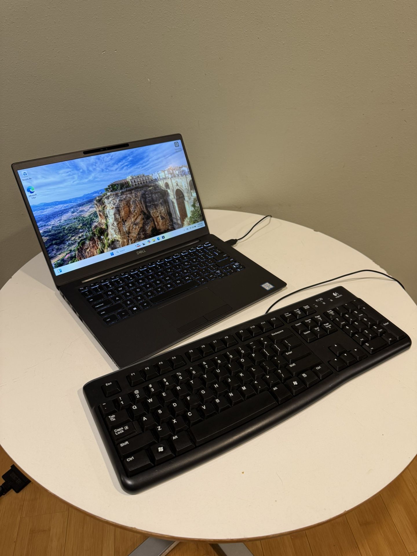 i7 8th/16gb Ram/512gb NVME Dell Laptop PC Computer Windows 11
