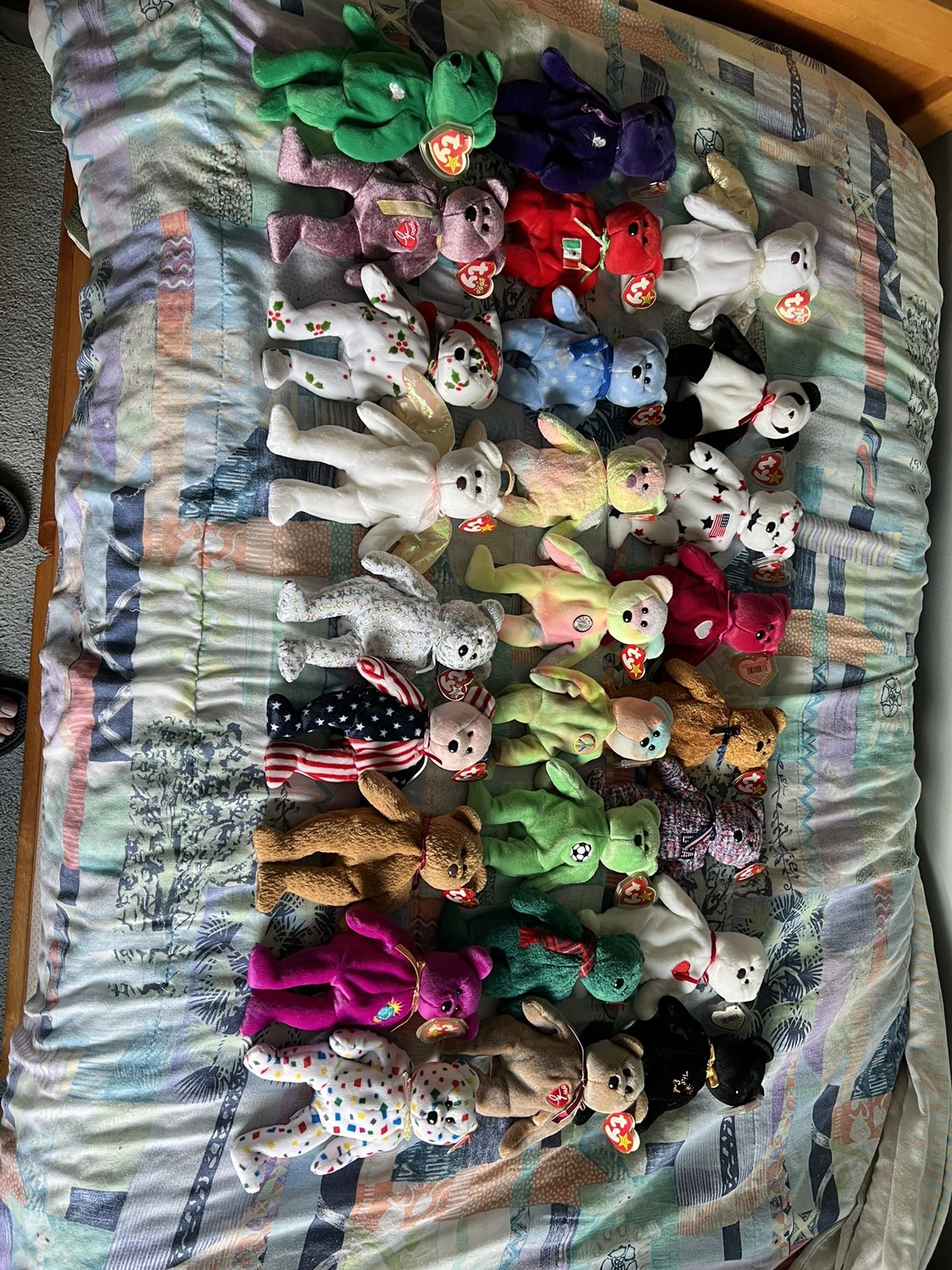 Massive Beanie Baby Lot
