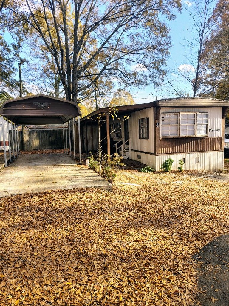 2 bedroom 1Bathroom Home