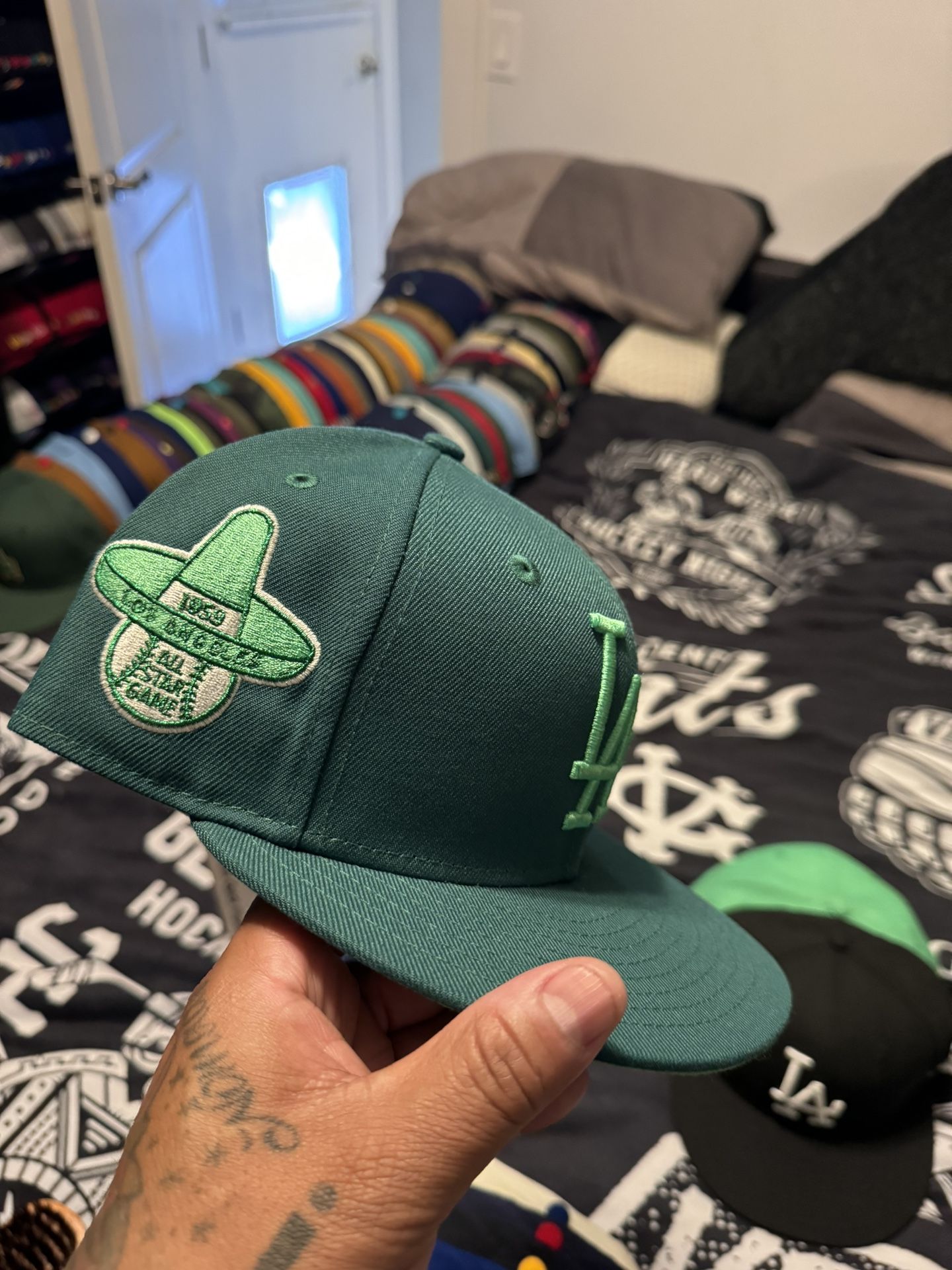 LA DODGER SOMBRERO CAPS