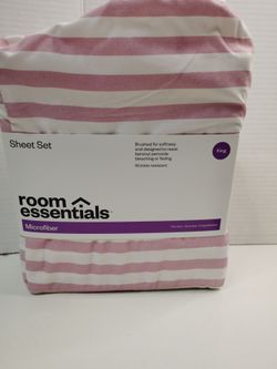 Room Essentials Microfiber King Sheet Set