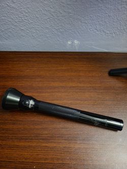 Streamlight Flashlight 