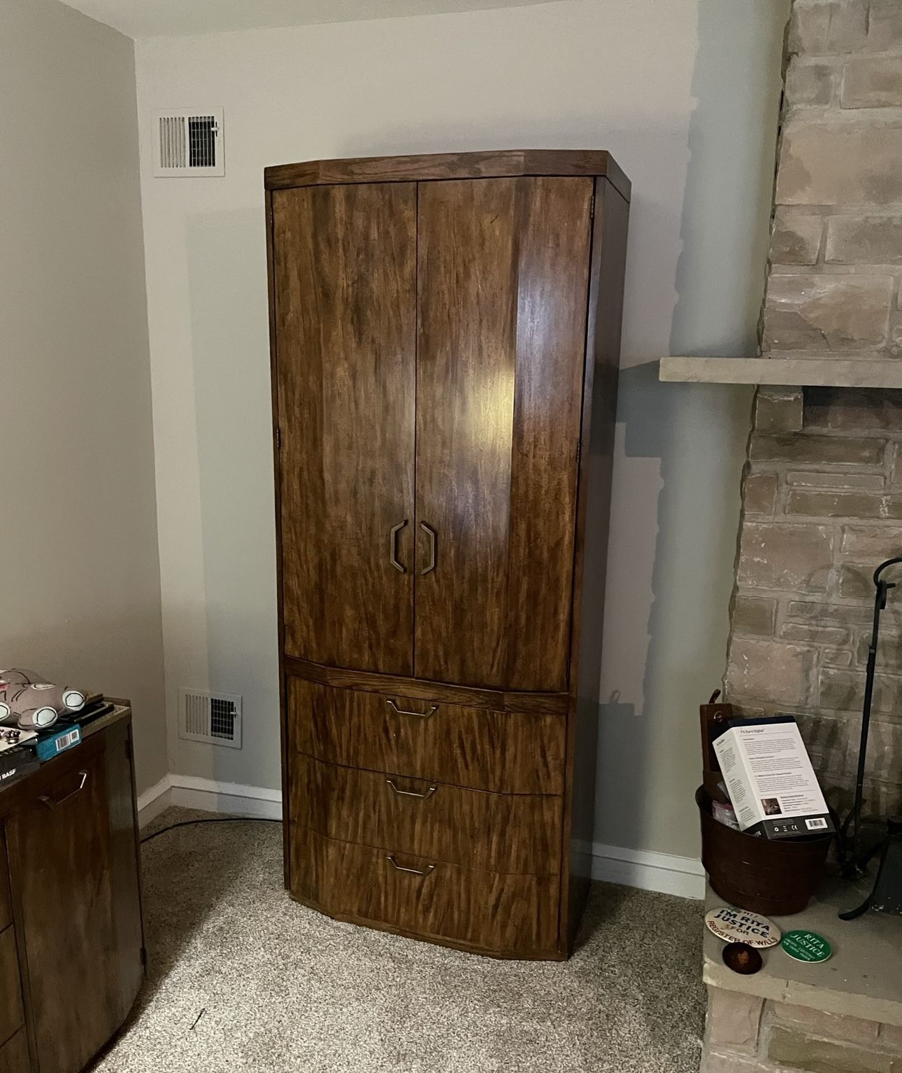 Beautiful Wood Dresser And  Two Matching  Tall Cabinets