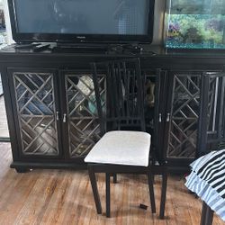 A Large Buffet $100