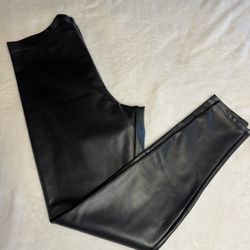 H&M Black Faux Leather Pants lined w soft fleece. Pull on style. Perfect cond! L