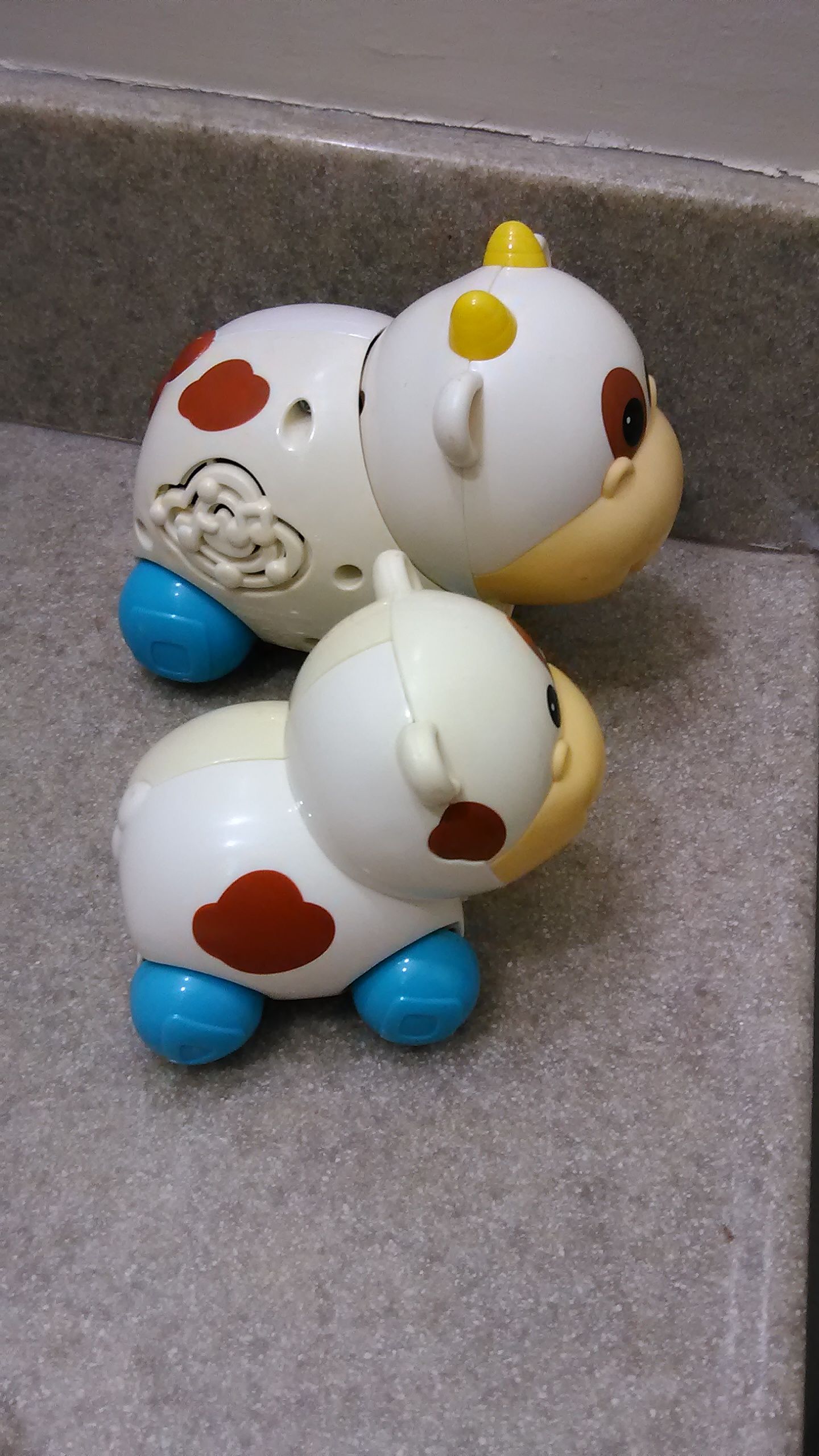 Vtech kissing best sale cows