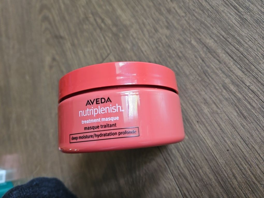 Aveda Nutri plenish Treatment Masque