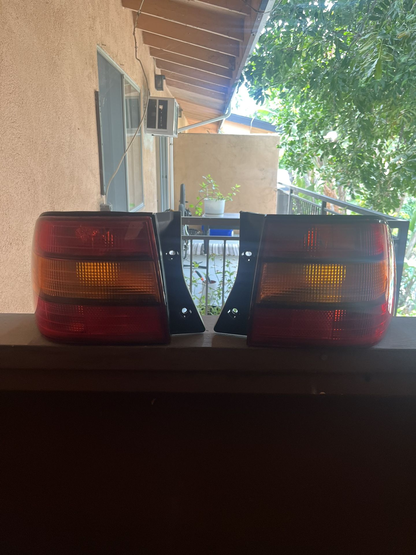 95-97 OEM LS400 Tail Lights