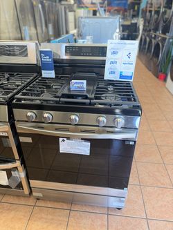 NEW Samsung 5 Burner Gas Stove with Air Fry