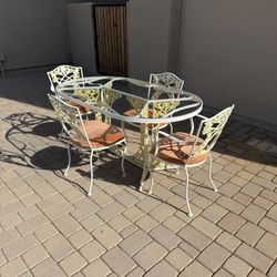 Vintage 1950s Wrought Iron Patio Set 